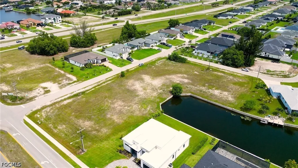 505 SW 31st Place Cape Coral FL 33991