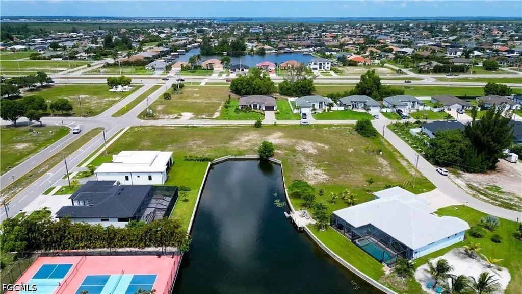 505 SW 31st Place Cape Coral FL 33991