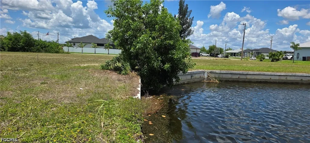 505 SW 31st Place Cape Coral FL 33991