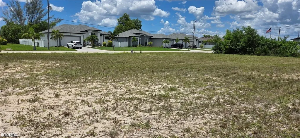 505 SW 31st Place Cape Coral FL 33991