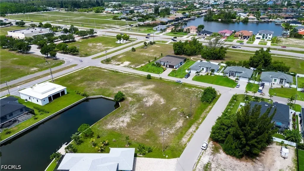 505 SW 31st Place Cape Coral FL 33991
