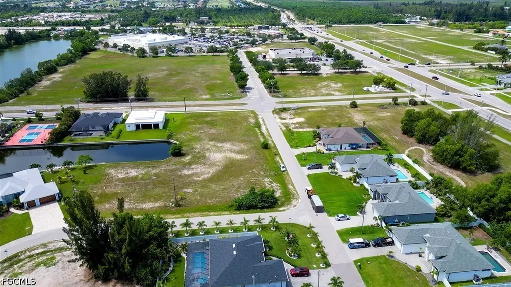505 SW 31st Place Cape Coral FL 33991
