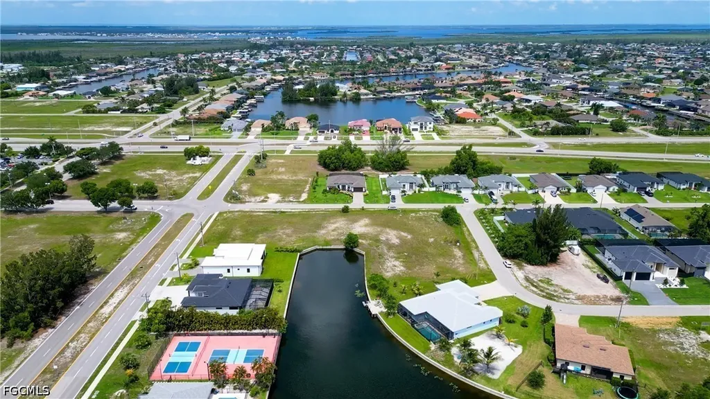 505 SW 31st Place Cape Coral FL 33991