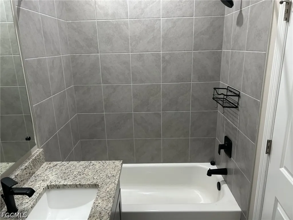 7524 Morgan Way Naples FL 34119