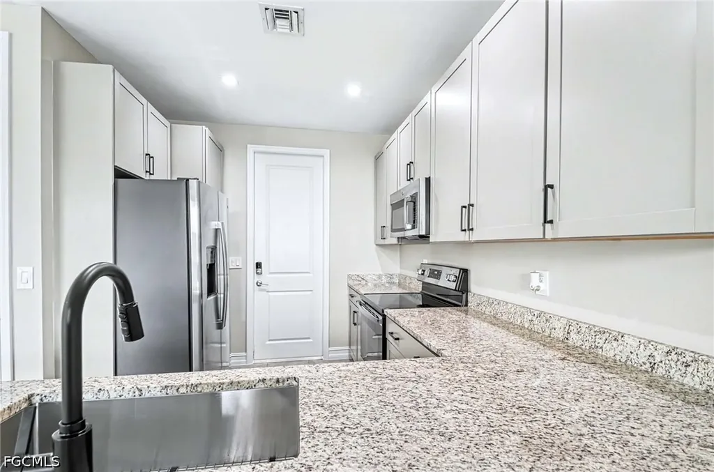 7524 Morgan Way Naples FL 34119