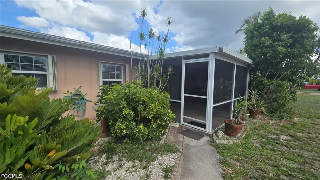 18079 Constitution Circle Fort Myers FL 33967