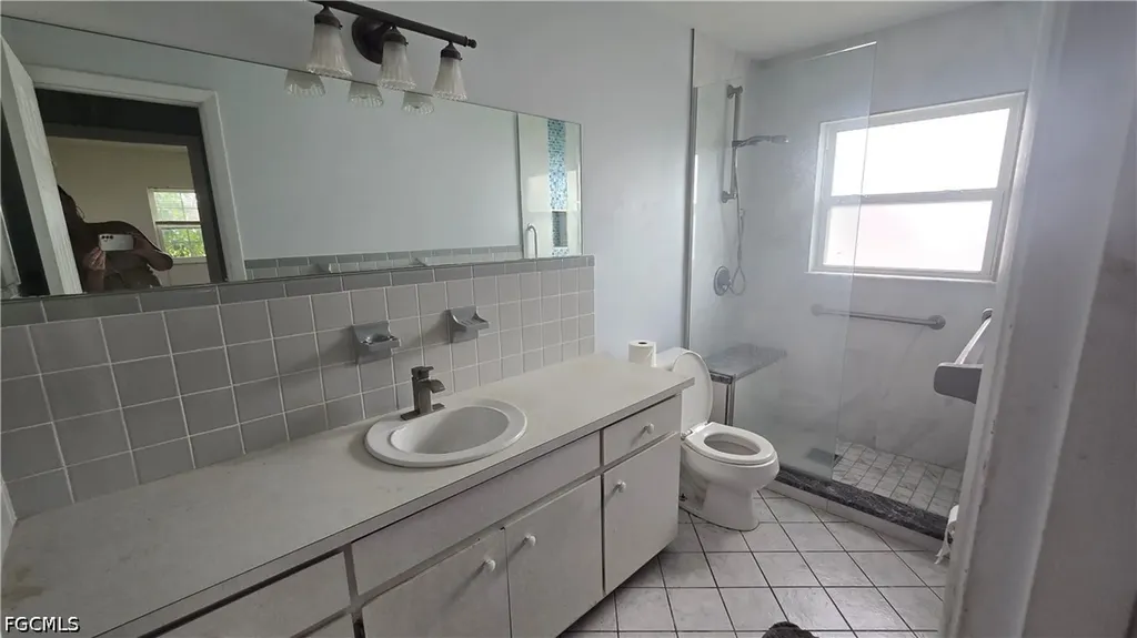 18079 Constitution Circle Fort Myers FL 33967