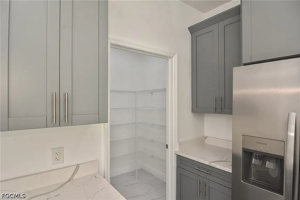 3034 Price Avenue Fort Myers FL 33916