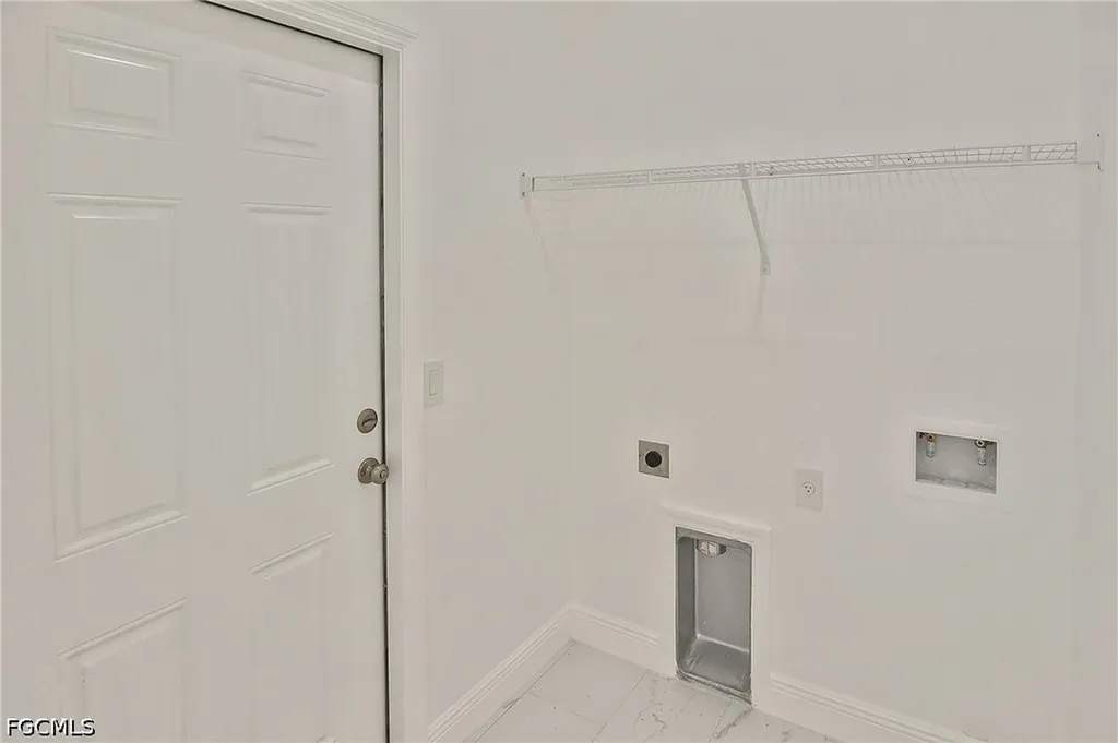 3034 Price Avenue Fort Myers FL 33916