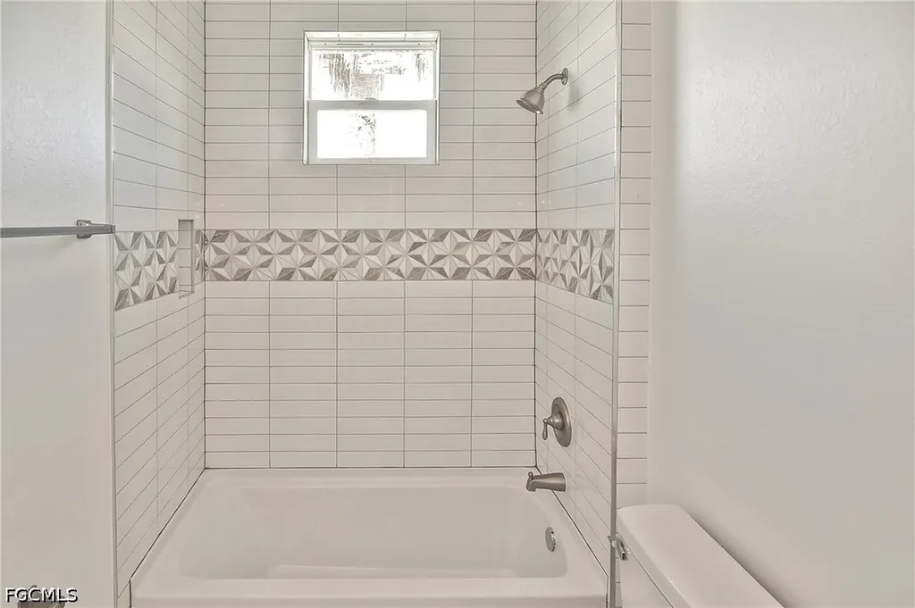 3034 Price Avenue Fort Myers FL 33916