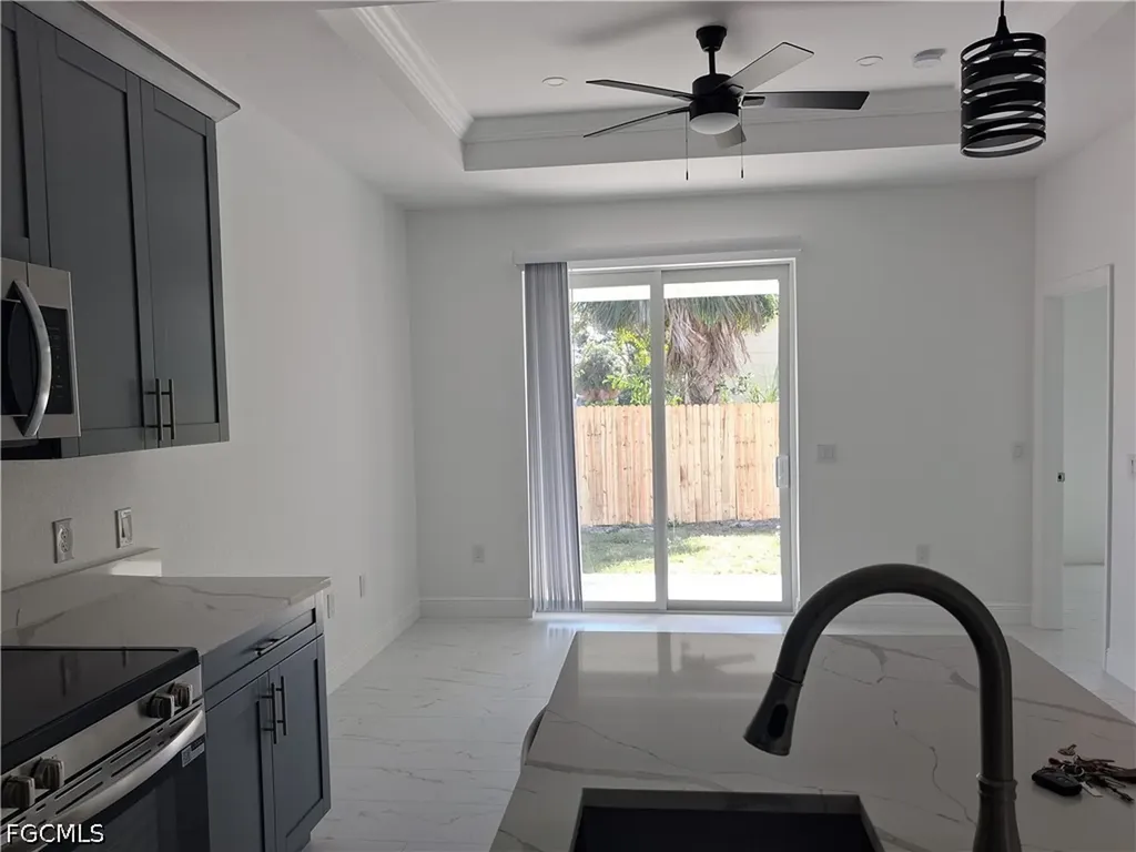 3034 Price Avenue Fort Myers FL 33916