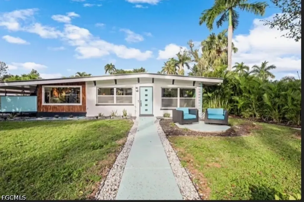 2710 Mcgregor Boulevard Fort Myers FL 33901