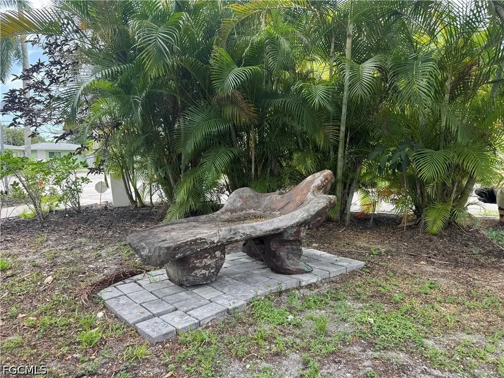 2710 Mcgregor Boulevard Fort Myers FL 33901