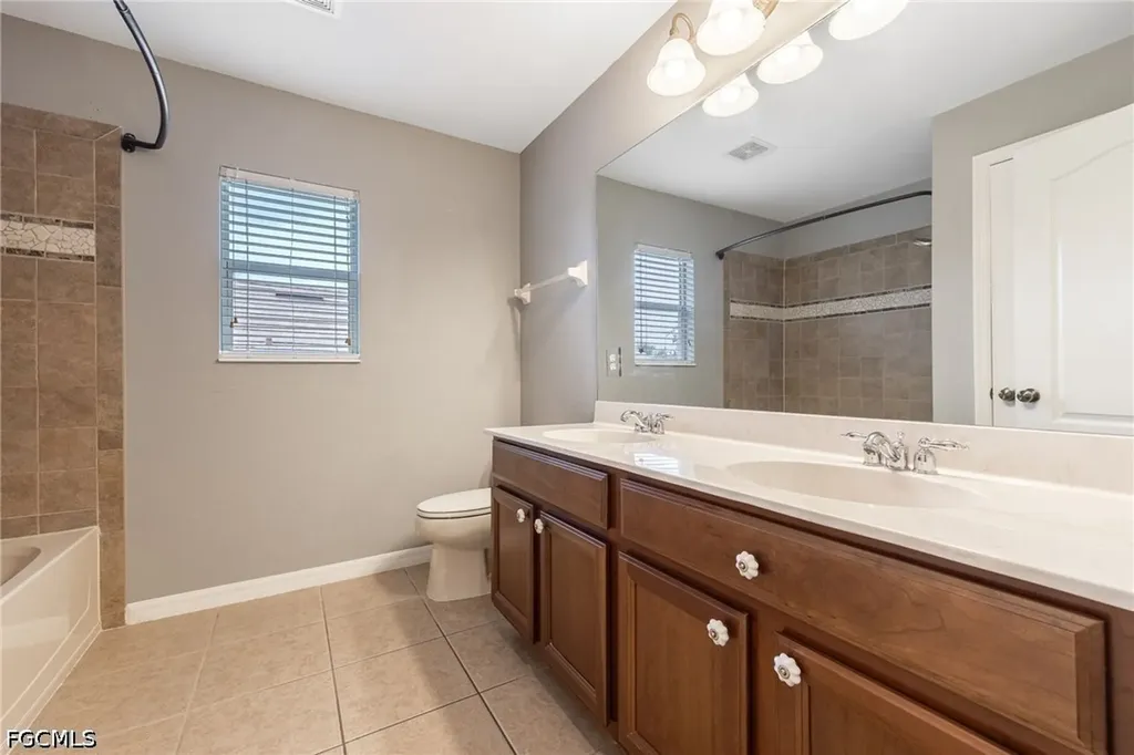 3280 Hampton Boulevard Alva FL 33920