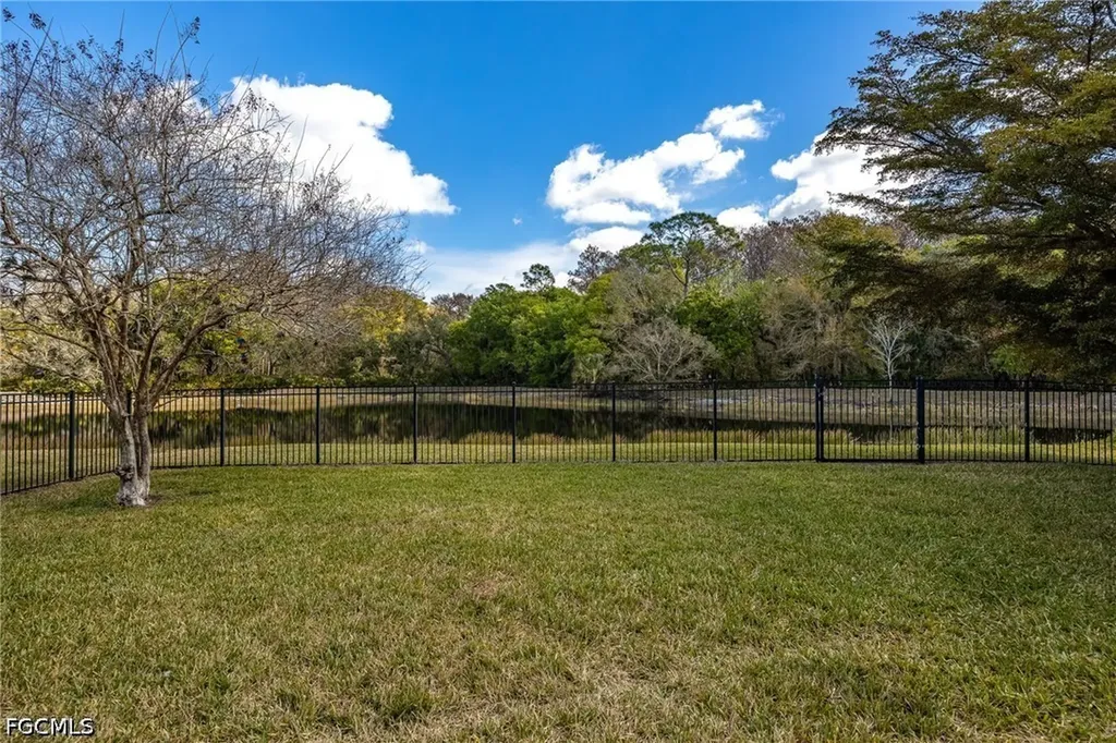 3280 Hampton Boulevard Alva FL 33920