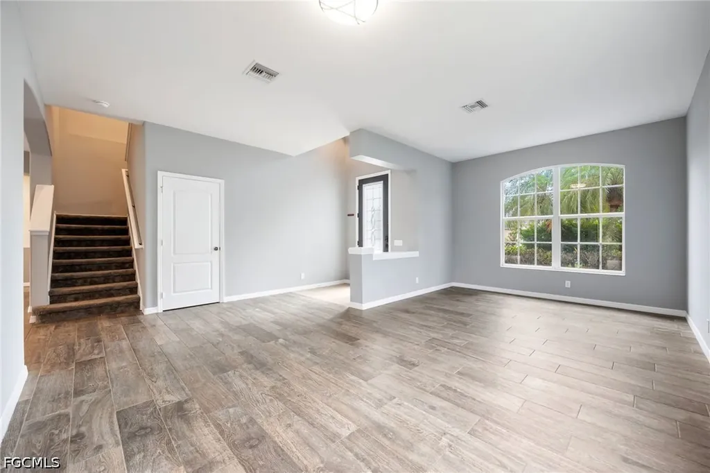 3280 Hampton Boulevard Alva FL 33920