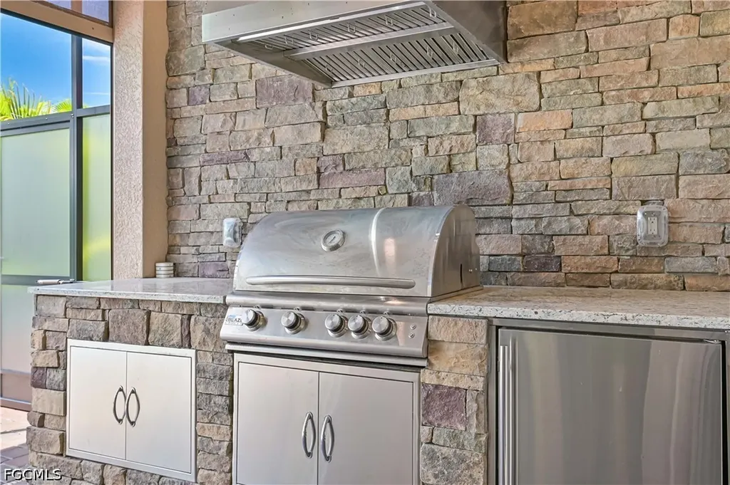 28076 Foxrock Court Bonita Springs FL 34135