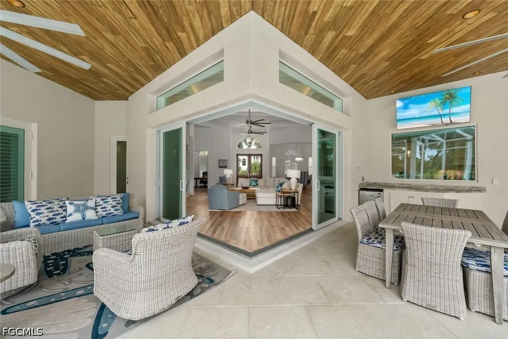 2385 Wulfert Road Sanibel FL 33957