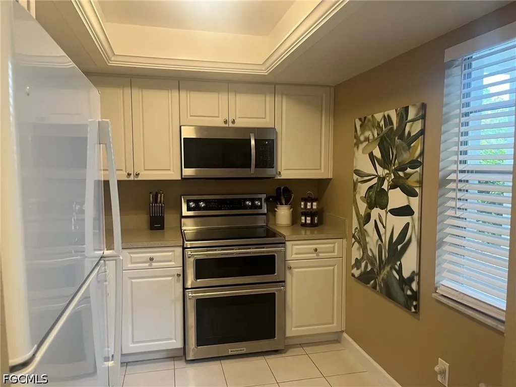 Fort Myers FL, 1828 Pine Valley Drive, Unit 101