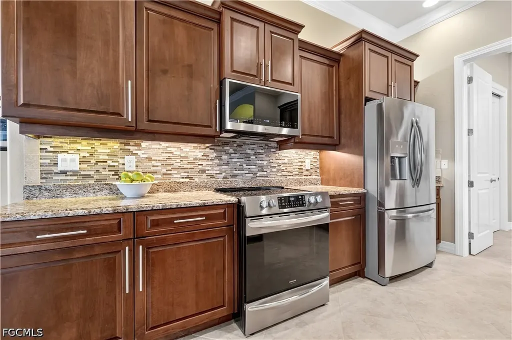 3703 SW 2nd Lane Cape Coral FL 33991
