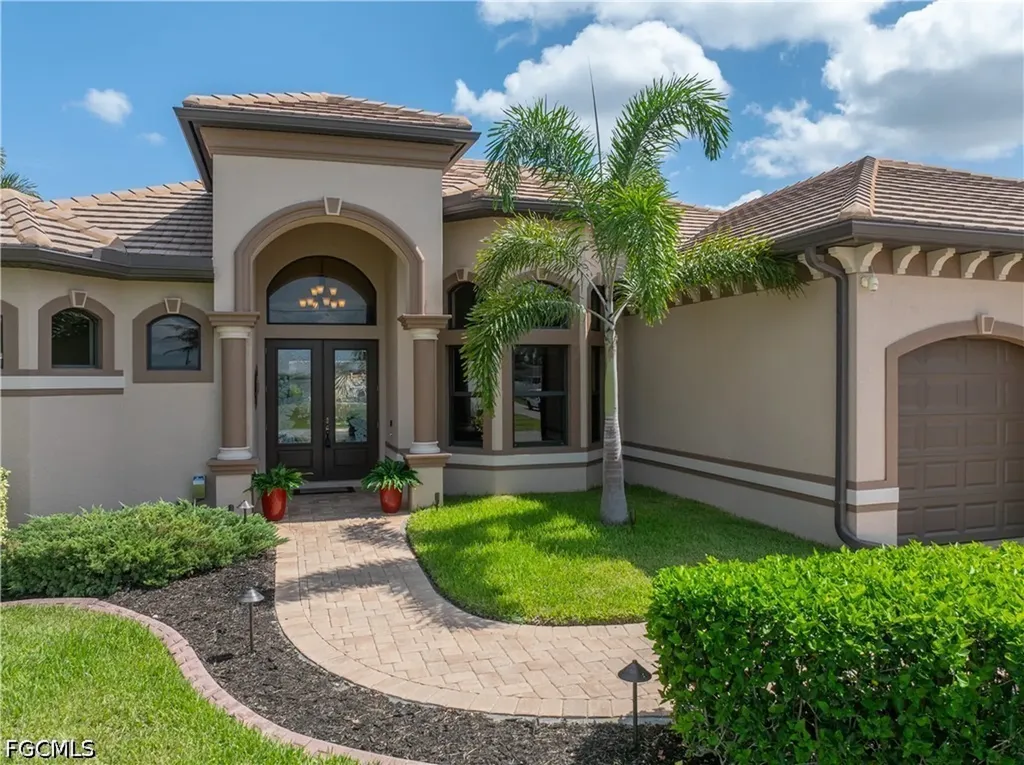 3703 SW 2nd Lane Cape Coral FL 33991