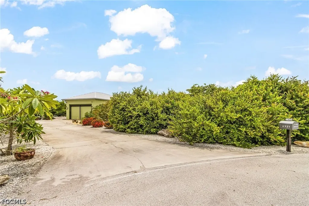 4931 Island Acres Court St. James City FL 33956