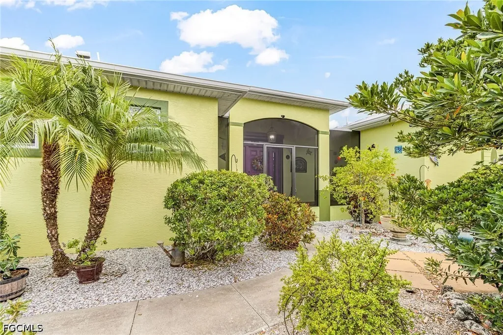 4931 Island Acres Court St. James City FL 33956