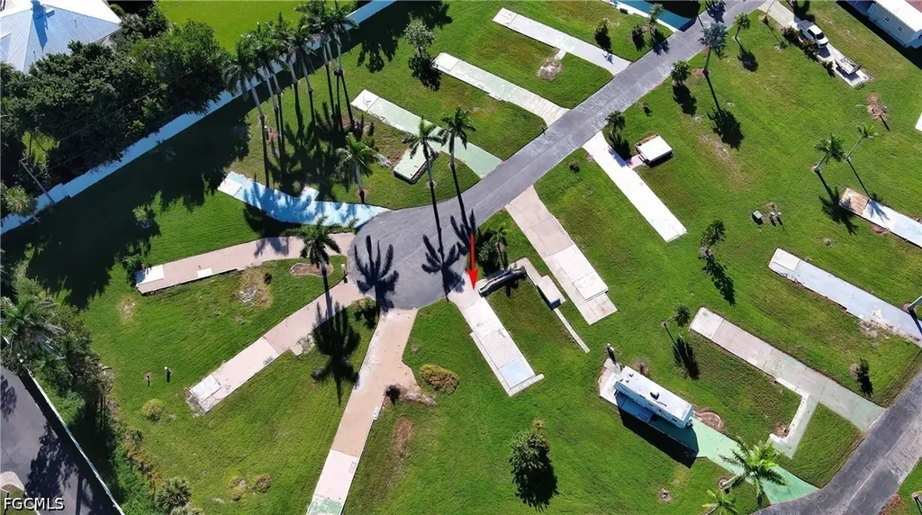 54 Poplar Place Fort Myers FL 33908