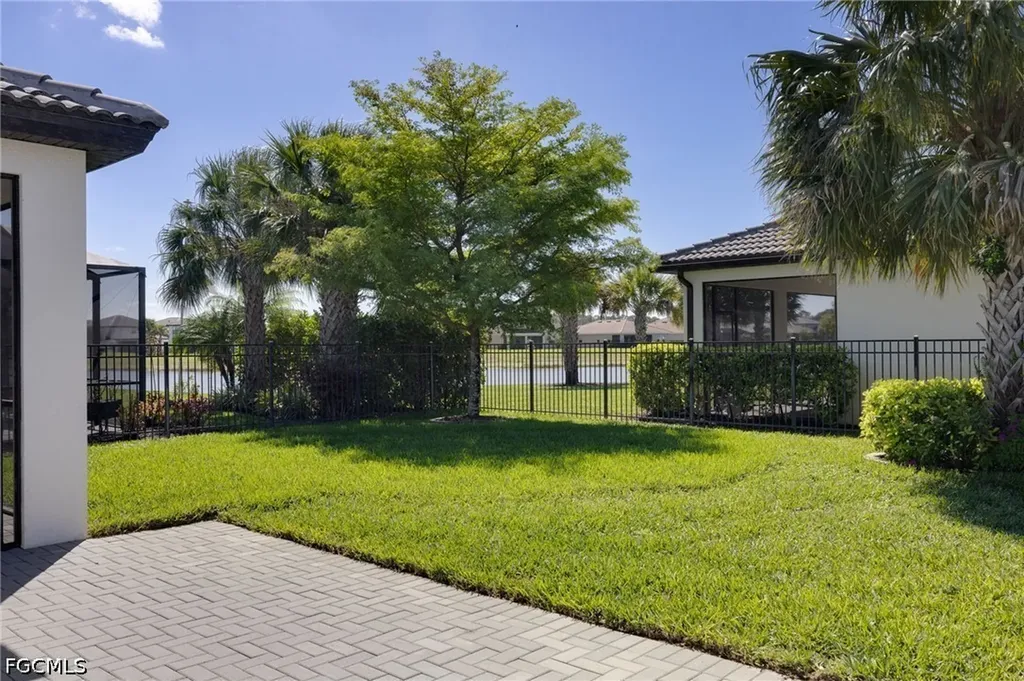 16000 Palmetto Prairie Drive Alva FL 33920