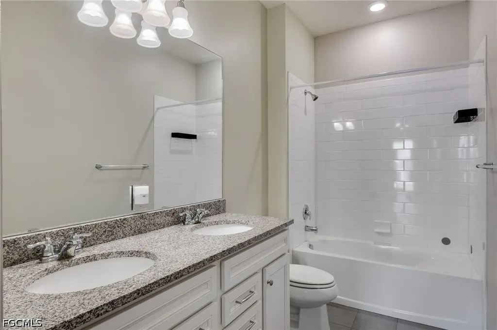 16000 Palmetto Prairie Drive Alva FL 33920