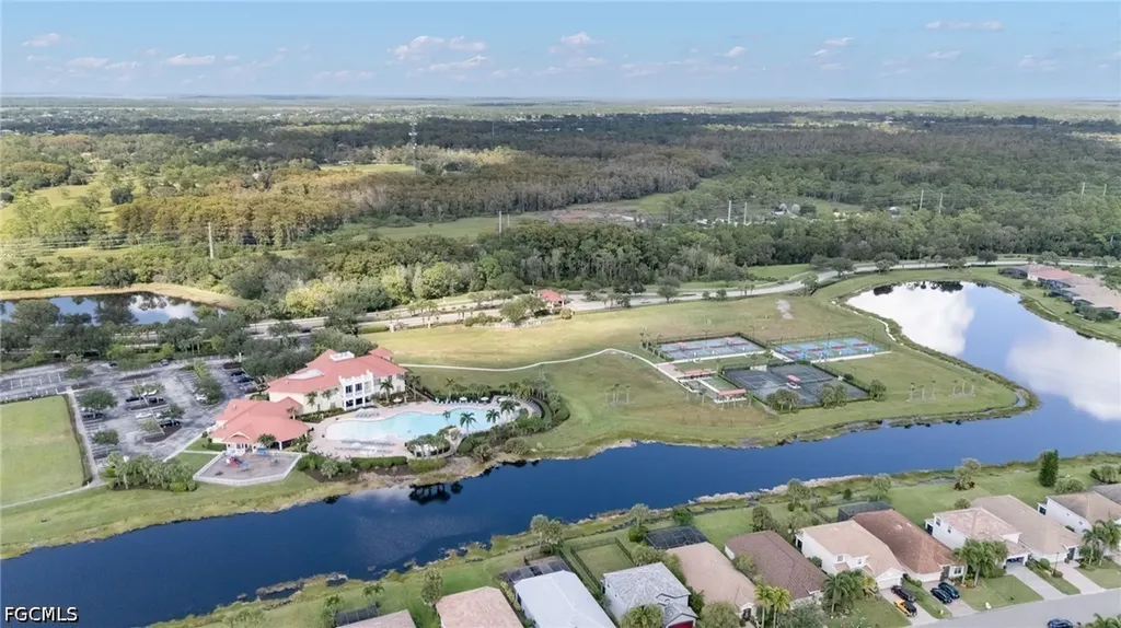 16000 Palmetto Prairie Drive Alva FL 33920