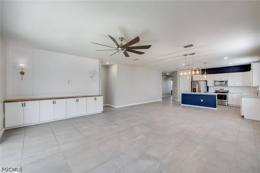 16000 Palmetto Prairie Drive Alva FL 33920