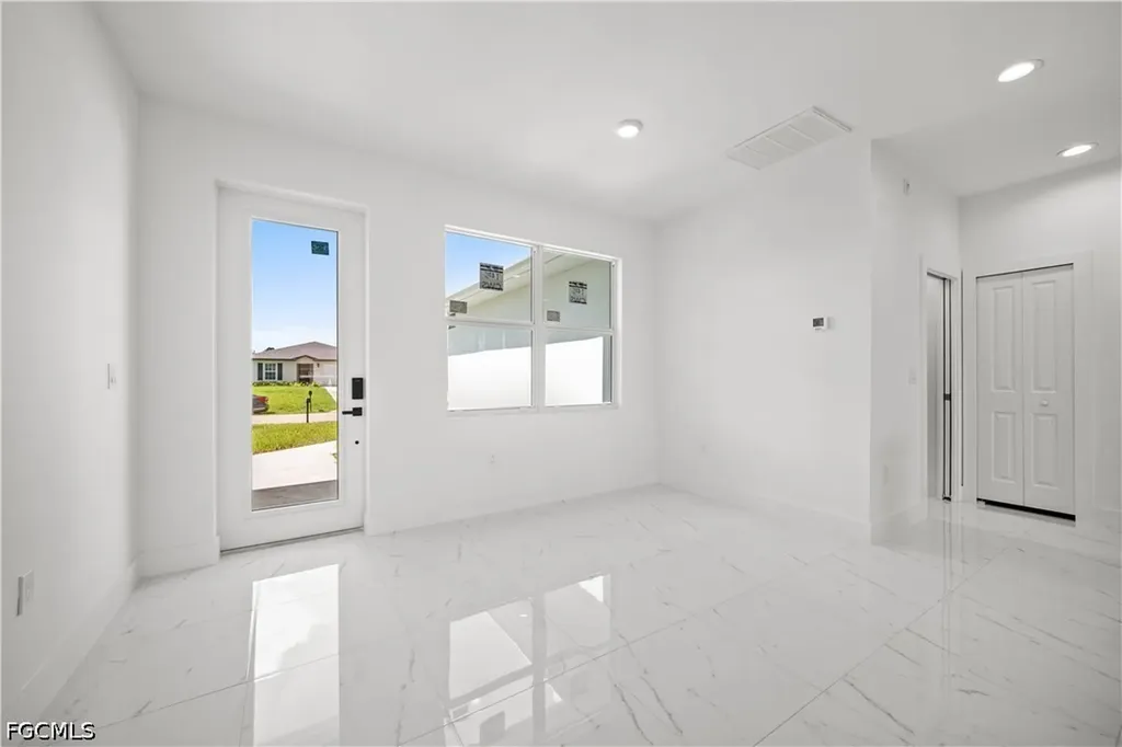 3014 38th Street W Lehigh Acres FL 33971