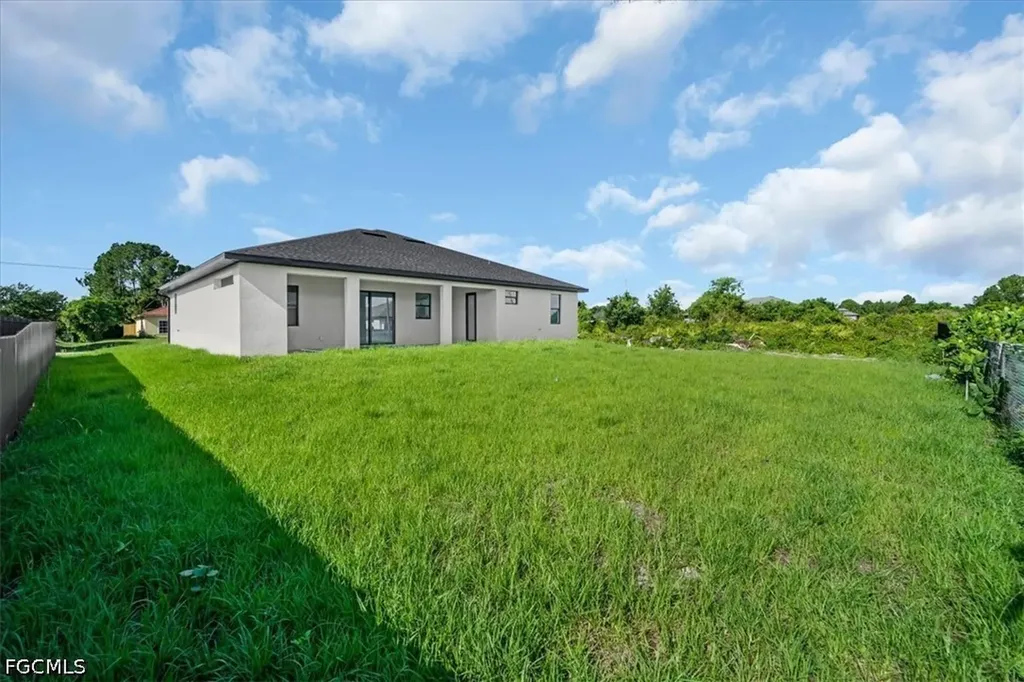 3514 17th Street SW Lehigh Acres FL 33976