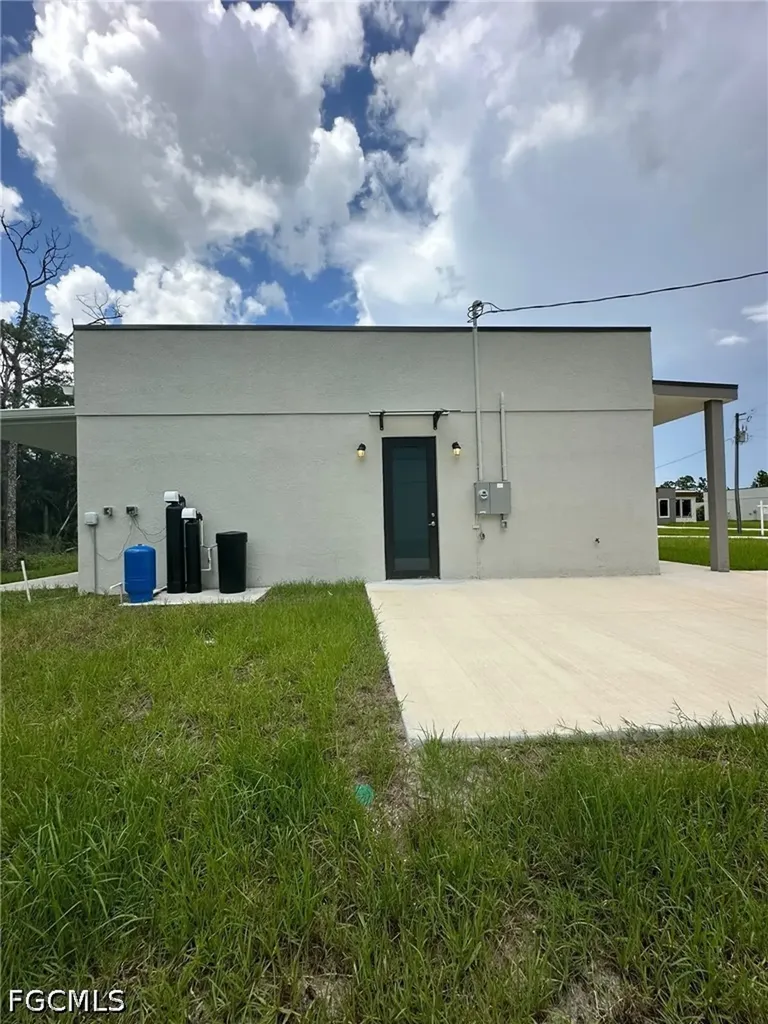 134 Viewpoint Drive Lehigh Acres FL 33972