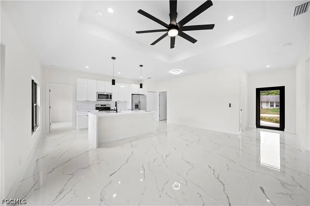 2602 E 2nd Street Lehigh Acres FL 33936