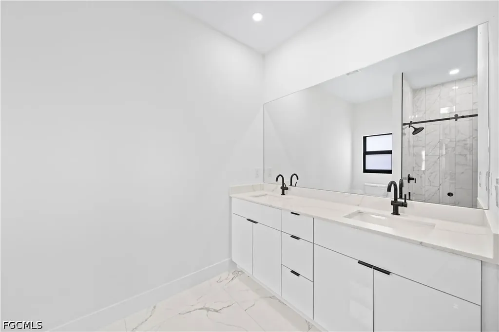 2602 E 2nd Street Lehigh Acres FL 33936