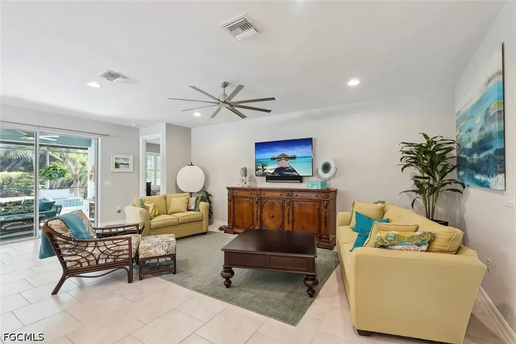 14559 Topsail Drive Naples FL 34114
