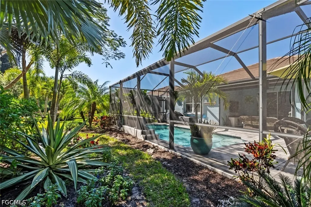 14559 Topsail Drive Naples FL 34114