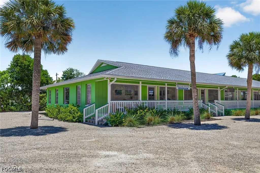 1640 Periwinkle Way Sanibel FL 33957