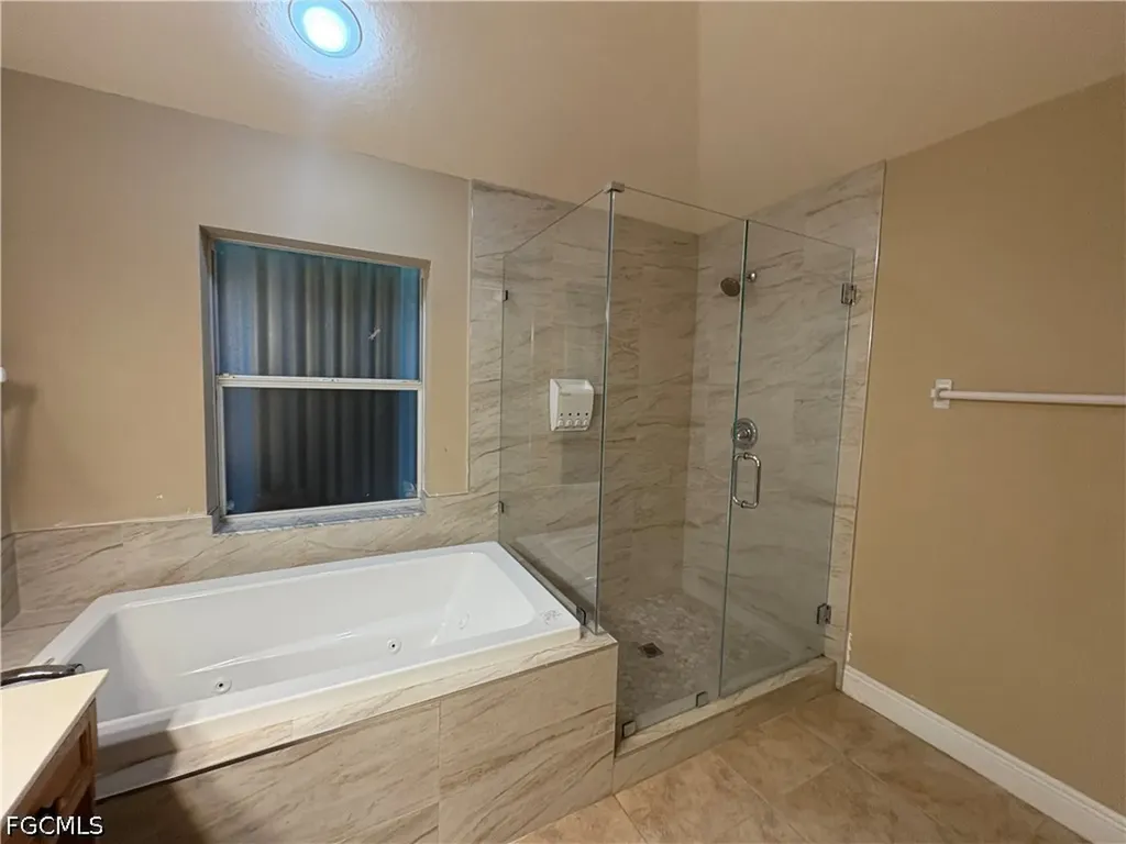 3714 NE 17th Avenue Cape Coral FL 33909