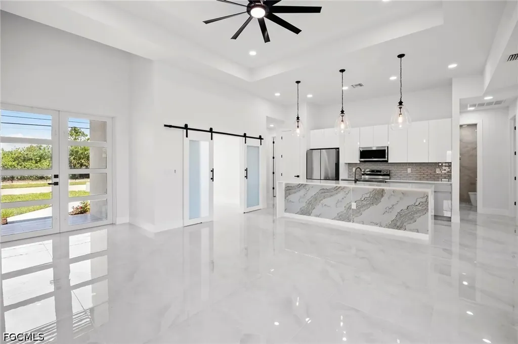 1129 Jacaranda Parkway E Cape Coral FL 33909