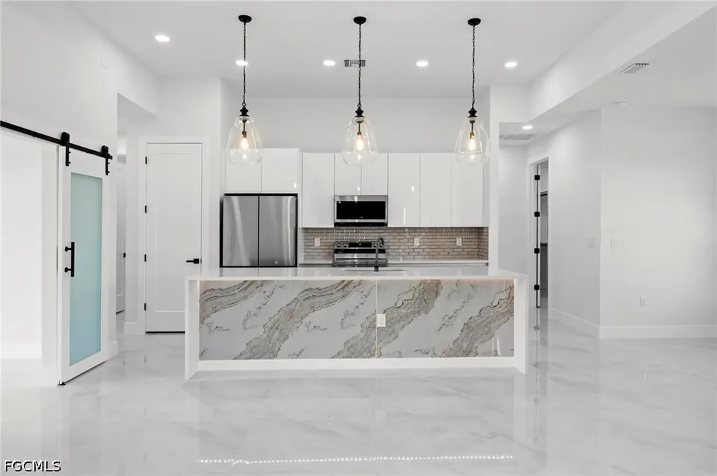 1129 Jacaranda Parkway E Cape Coral FL 33909
