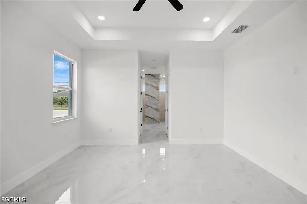 1129 Jacaranda Parkway E Cape Coral FL 33909