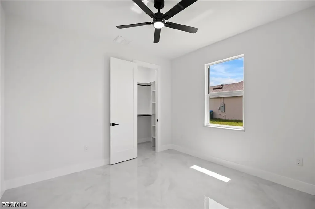 1129 Jacaranda Parkway E Cape Coral FL 33909
