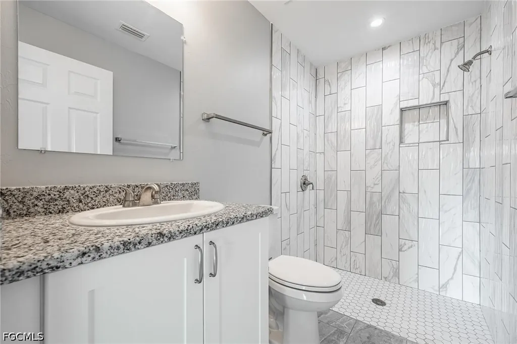 184 Village Circle Labelle FL 33935