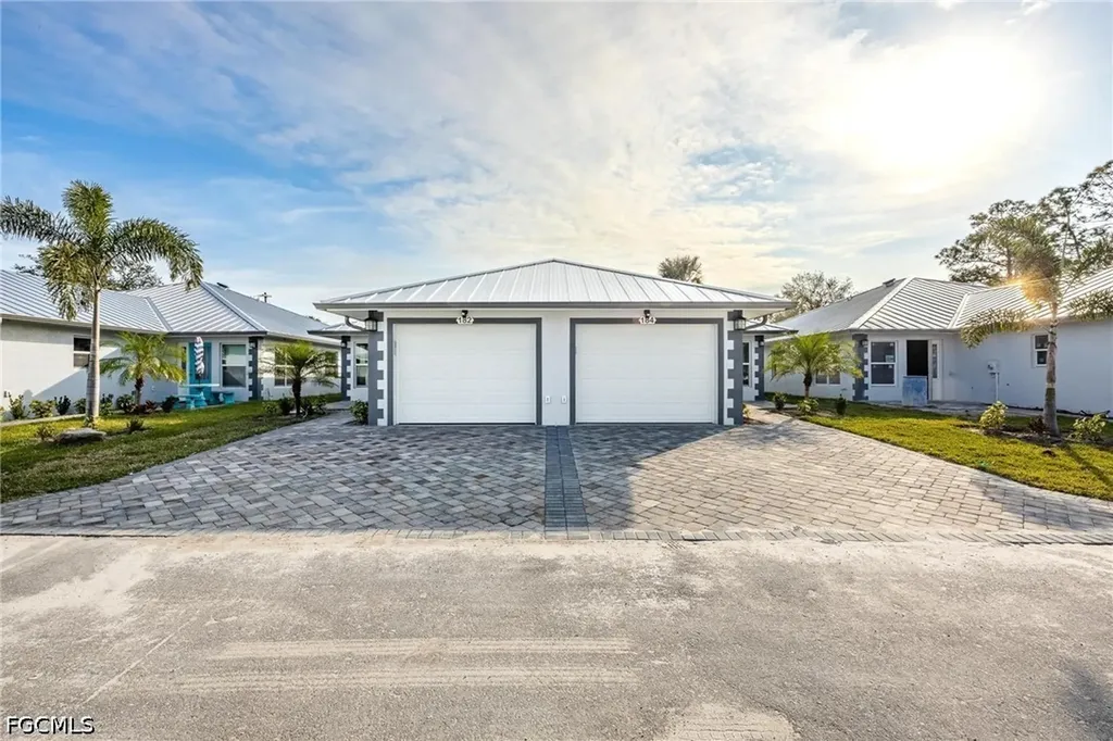 184 Village Circle Labelle FL 33935