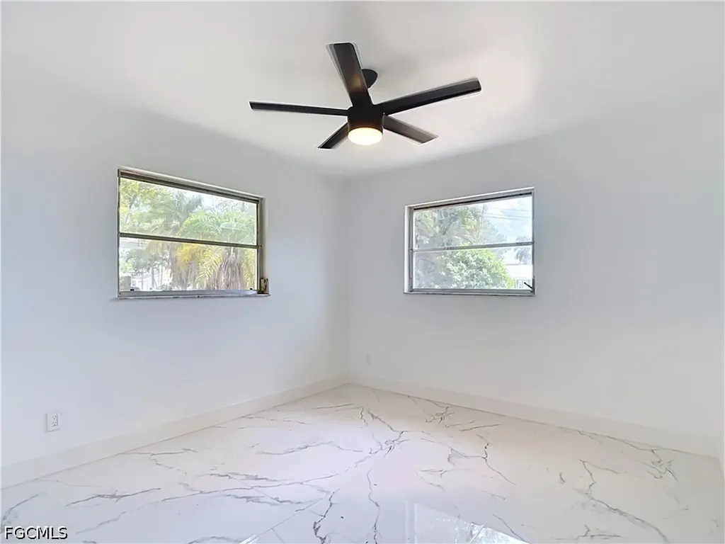 2137 Saint Croix Avenue Fort Myers FL 33905