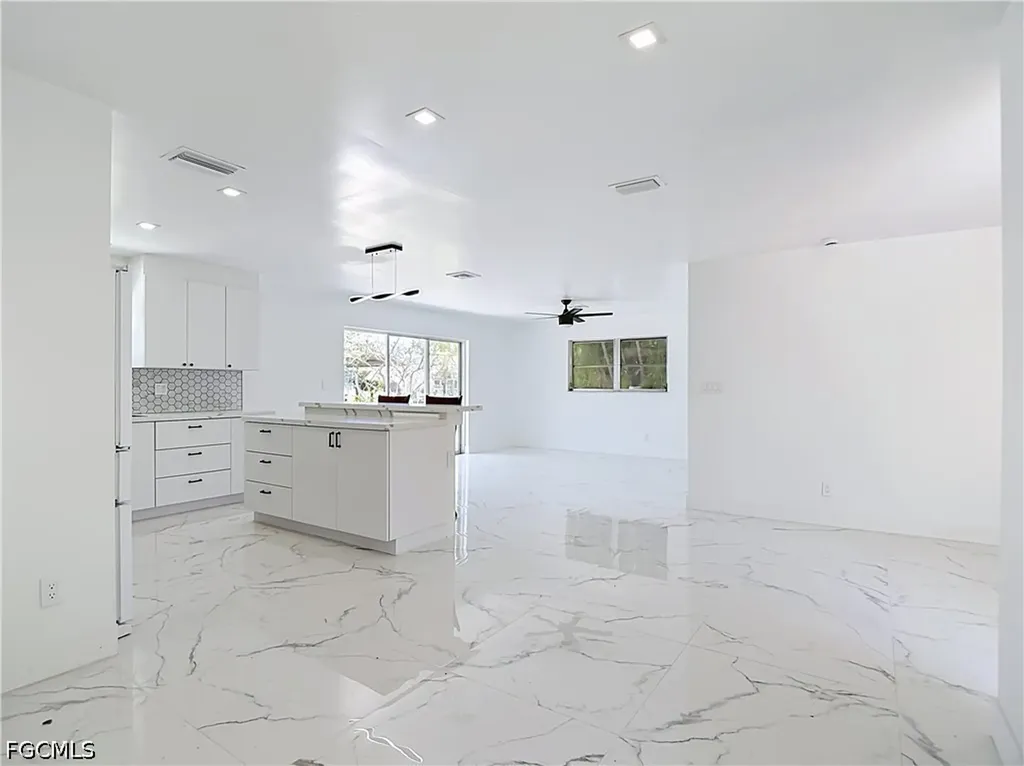 2137 Saint Croix Avenue Fort Myers FL 33905