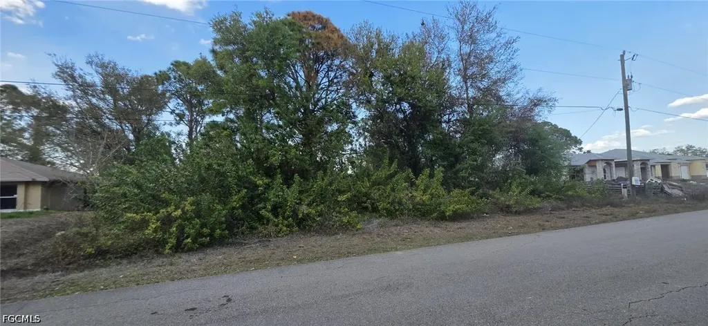 4640 15th Street SW Lehigh Acres FL 33973